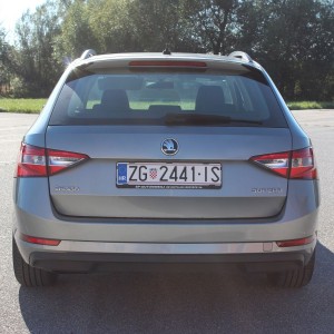 Škoda Superb 2016.god. 1.6tdi, 120ks, 6 brzina