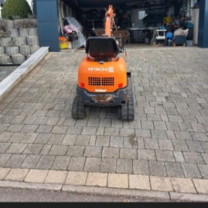 Mini bager hitachi 800 kg