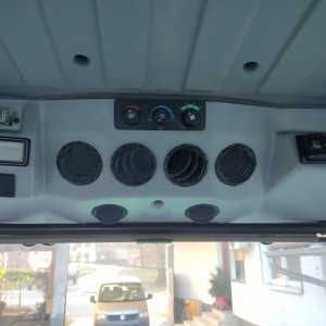 TRAKTOR DEUTZ FAHR