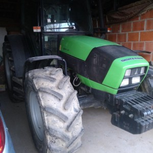 TRAKTOR DEUTZ FAHR