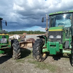 TRAKTOR JOHN DEEERE 2850
