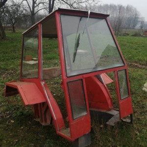Kabina za IMT 558