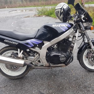 Prodaje se ili Mjenja Suzuki Gs 500e  0989222415