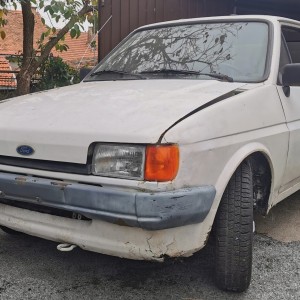 Ford Fiesta Mk2 1.1 dijelovi ili komplet