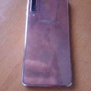 Prodajem mobitel