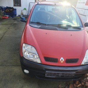 Renault Scenic 1.9 dci