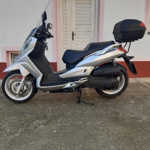 Sym 300i