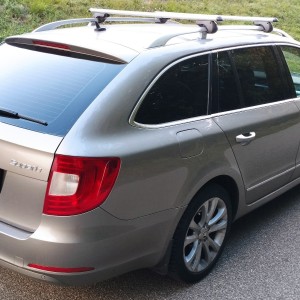 Škoda Superb Combi 2,0 TDI DSG nije uvoz reg. 08/23 može zamjena