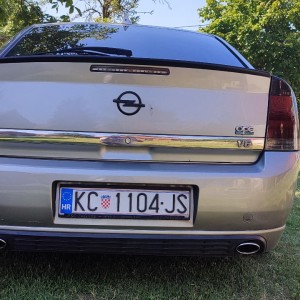 Opel vectra C GTS 3.0 CDTI 2004.