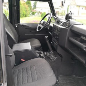 Land Rover Defender 110 Station