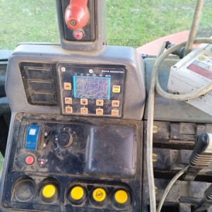 Prodajem traktor same silver 130 sa utovarivačem