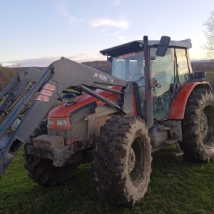 Prodajem traktor same silver 130 sa utovarivačem