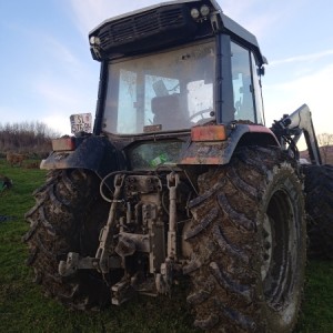 Prodajem traktor same silver 130 sa utovarivačem