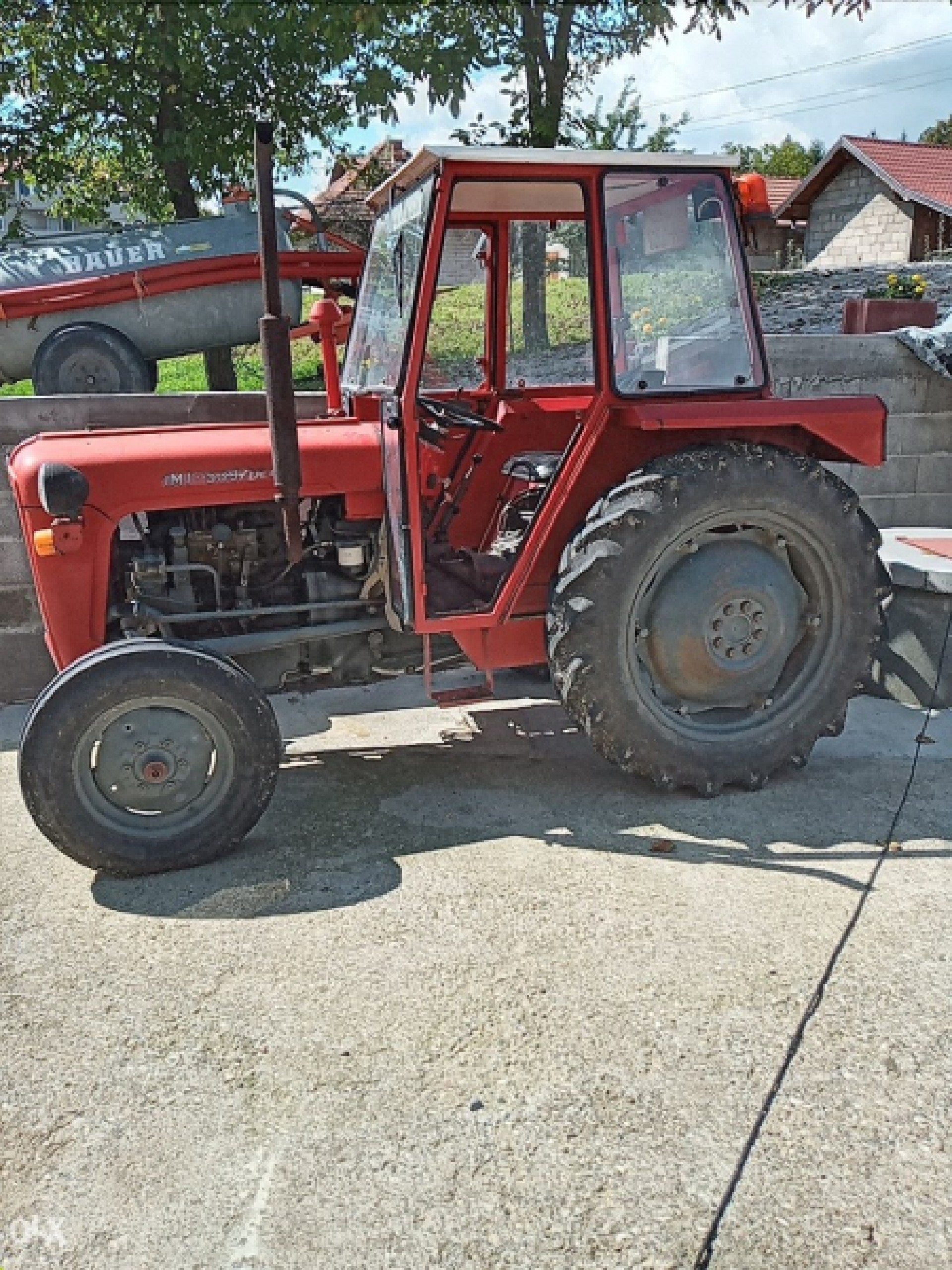 TRAKTOR IMT 533 539 542 549 *KUPUJEM*