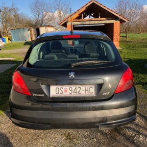 Peugeot 207