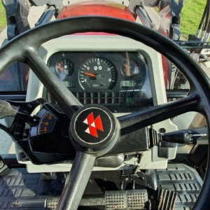 Massey Ferguson 5465