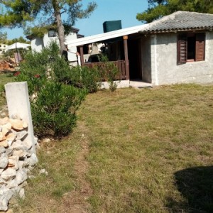 Vikendica Vir