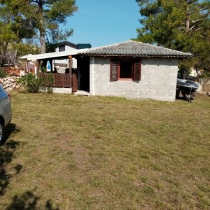 Vikendica Vir