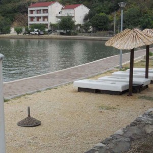 KUćA DUMIć