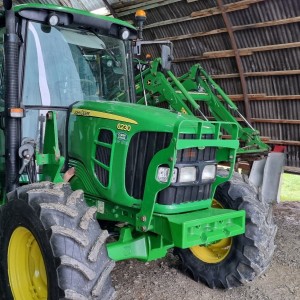 John Deere 6230, 6900rs. 2013g.