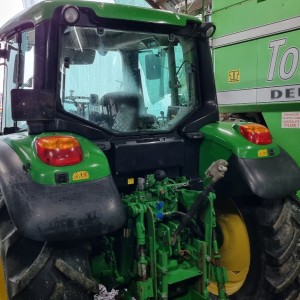 John Deere 6230, 6900rs. 2013g.