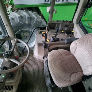 John Deere 6230, 6900rs. 2013g.