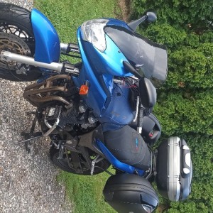 Kawasaki zr7s