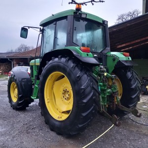 John Deere 6300