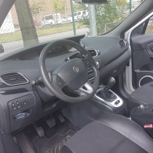 RENAULT SCENIC 5500 EUR
