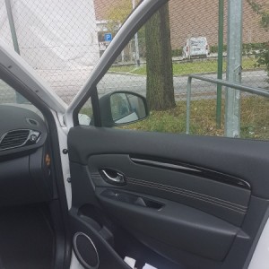 RENAULT SCENIC 5500 EUR
