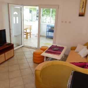 Apartman Enia (iznajmljivanje)