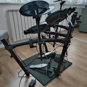 Roland TD - 1DMK V - drums