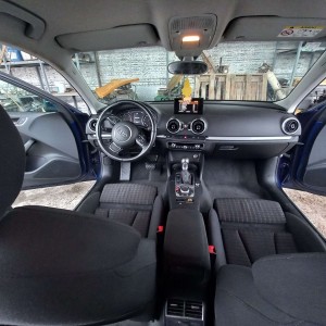 Audi A3 Sportback S-Tronic 2.0 TDI kao nov 2014 g.