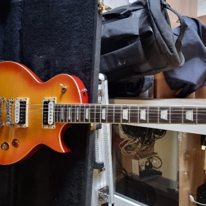 Harley Benton SC - Custom Honey Burst Flame