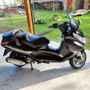 Piaggio max scoter x8ie