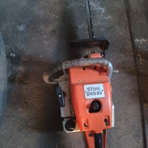 Stihl 051AV i 045AV