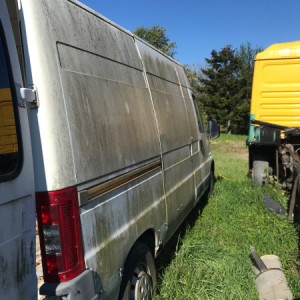 Peugeot Boxer-djelovi,motor u kvaru