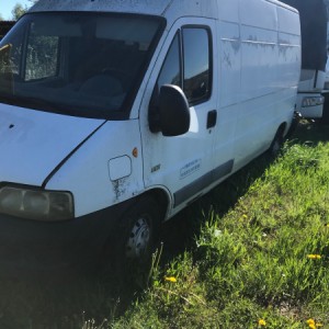 Peugeot Boxer-djelovi,motor u kvaru