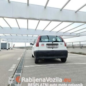 599€ - Fiat Punto 1.1 rega do 9/2023 MOGUćA DOSTAVA  - BUCO automobili
