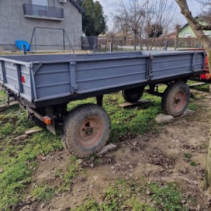 prodajem prikolicu kikindu