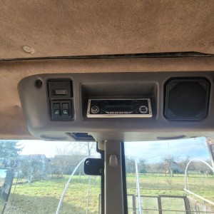 Prodajem Renault ares 550rx