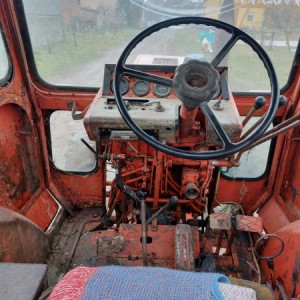 TRAKTOR RUS 82