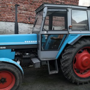 traktor EICHER 4066