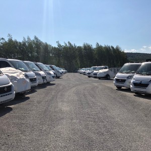 Parking za Kamione, Prikolice