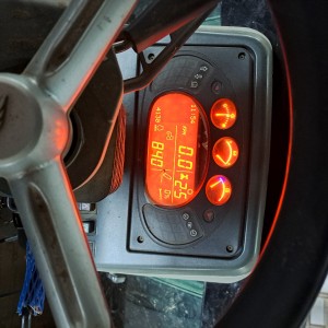 Traktor mccormick xtx 200 ks