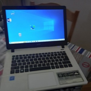 POVOLJNO. Potpuno novi ACER Aspire ES 13