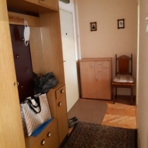 Komforan jednosoban stan na Tesli Pančevo