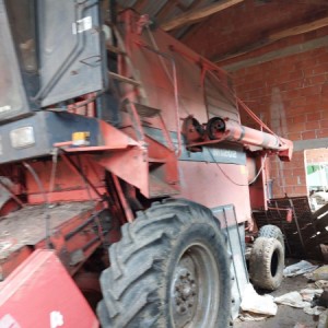 Kombajn Deutz-fahr M1202 kukuruzni i žitni adapter