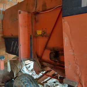 Kombajn Deutz-fahr M1202 kukuruzni i žitni adapter