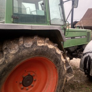 Traktor Fendt 312 Lsa